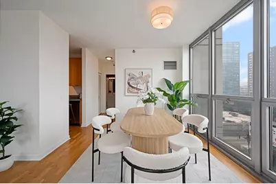 200 W Grand Avenue #804, Chicago, IL 60654 - Photo 11