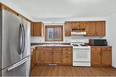 417-419 Jackson Street, Genoa, IL 60135 - Photo 5