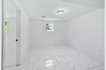 8920 Fairway Drive, Orland Park, IL 60462 - Photo 17