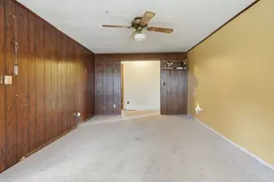 12694 Meredosia Rd, Albany, IL 61230 - Photo 5