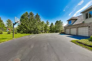 5847 Goldeneye Dr, Long Grove, IL 60047 - Photo 5