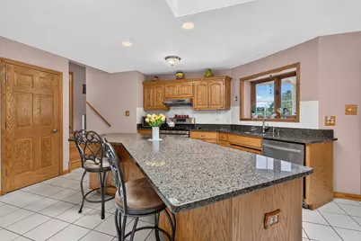 12902 W Beaver Lake Drive, Homer Glen, IL 60491 - Photo 11