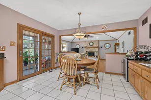12902 W Beaver Lake Dr, Homer Glen, IL 60491 - Photo 15