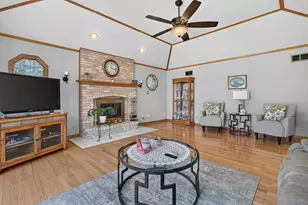 12902 W Beaver Lake Dr, Homer Glen, IL 60491 - Photo 17
