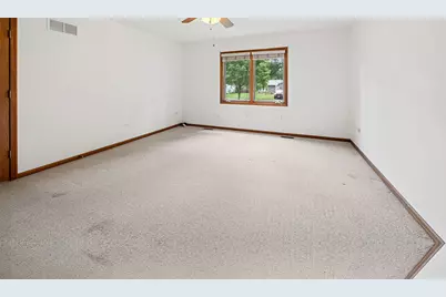 711 Harmony Court, North Aurora, IL 60542 - Photo 11