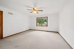 711 Harmony Ct, North Aurora, IL 60542 - Photo 11