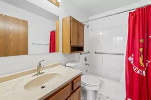 711 Harmony Ct, North Aurora, IL 60542 - Photo 9
