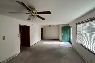 41 Sadowski Ct, Decatur, IL 62521 - Photo 3