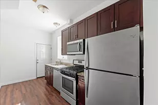 4423 S Prairie Ave, Chicago, IL 60653 - Photo 5