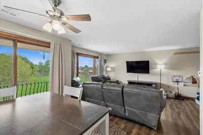 10704 Kilpatrick Avenue #3B, Oak Lawn, IL 60453 - Photo 7