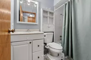 10704 Kilpatrick Ave, Oak Lawn, IL 60453 - Photo 11