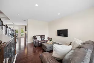 2116 Saipan Dr, Glenview, IL 60026 - Photo 5