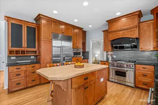 3811 Sunburst Ln, Naperville, IL 60564 - Photo 7