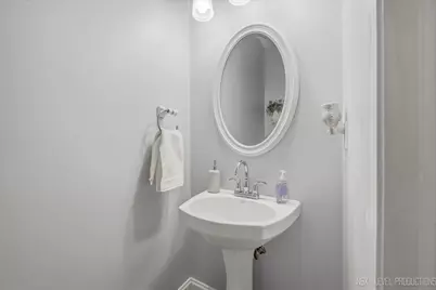 39W435 W Mallory Drive, Geneva, IL 60134 - Photo 11