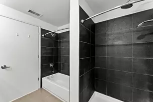 707 N Wells St, Chicago, IL 60654 - Photo 7
