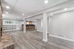 18045 Birch Ave, Country Club Hills, IL 60478 - Photo 11