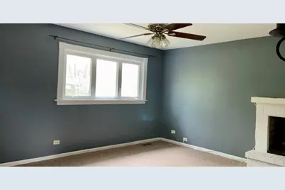 2145 Cedar Court, Glenview, IL 60025 - Photo 9