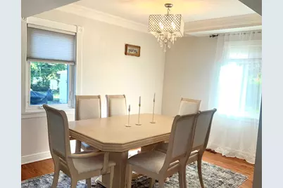 2145 Cedar Court, Glenview, IL 60025 - Photo 5