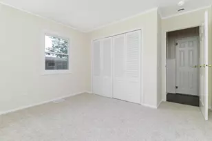 4 Woodruff Dr, Bloomington, IL 61701 - Photo 25