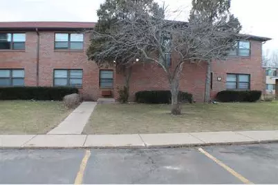 2902 31st Street #7, Zion, IL 60099 - Photo 1