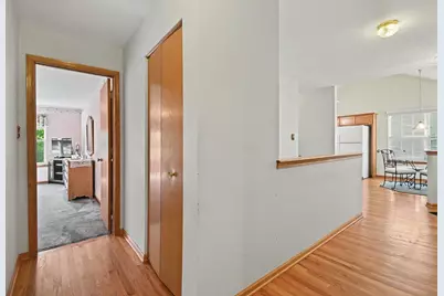 4706 Mikasa Court, Joliet, IL 60431 - Photo 17