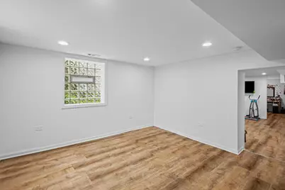8523 S Colfax Avenue, Chicago, IL 60617 - Photo 19