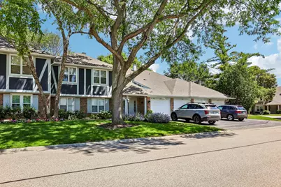 1307 Cromwell Court #1307, Vernon Hills, IL 60061 - Photo 1