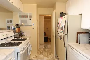 3950 N Lake Shore Dr, Chicago, IL 60613 - Photo 5