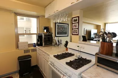 3950 N Lake Shore Drive #1012C, Chicago, IL 60613 - Photo 3