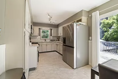 12617 Ventura Boulevard, Machesney Park, IL 61115 - Photo 11
