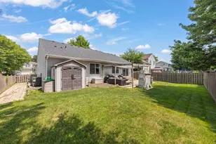 1969 Conway Ln, Aurora, IL 60503 - Photo 25