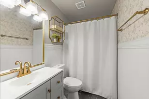 1969 Conway Ln, Aurora, IL 60503 - Photo 17