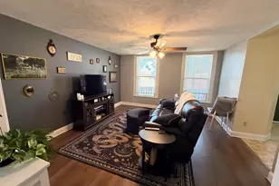 502 S Gridley St, Bloomington, IL 61701 - Photo 3
