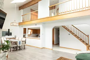 15713 Old Orchard Ct, Orland Park, IL 60462 - Photo 7