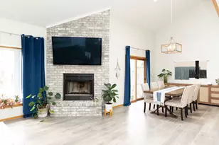 15713 Old Orchard Ct, Orland Park, IL 60462 - Photo 3