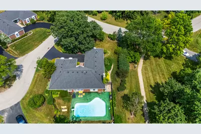 1 Oak Creek Road, Rolling Meadows, IL 60008 - Photo 37