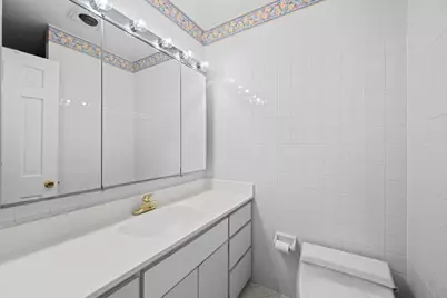 1 Oak Creek Road, Rolling Meadows, IL 60008 - Photo 25