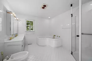 1 Oak Creek Rd, Rolling Meadows, IL 60008 - Photo 21