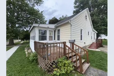 206 W Main Street, Mount Morris, IL 61054 - Photo 1