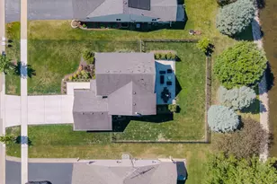 3417 Mustang Rd, Joliet, IL 60435 - Photo 27