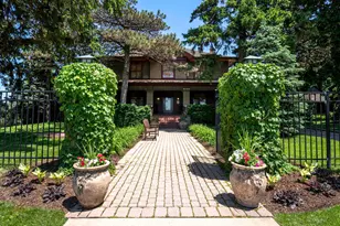 2224 Waters Edge Dr, Schaumburg, IL 60173 - Photo 29