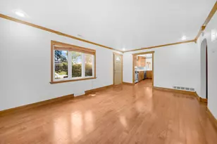 1446 Everett Ave, Des Plaines, IL 60018 - Photo 7