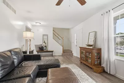131 N Gadwall Lane, Downs, IL 61736 - Photo 5