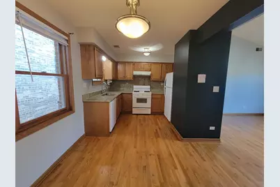 7411 N Claremont Avenue #2W, Chicago, IL 60645 - Photo 7