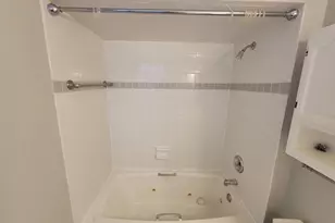 7411 N Claremont Ave, Chicago, IL 60645 - Photo 13
