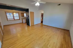 7411 N Claremont Ave, Chicago, IL 60645 - Photo 3