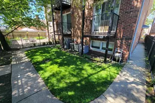 7411 N Claremont Ave, Chicago, IL 60645 - Photo 29