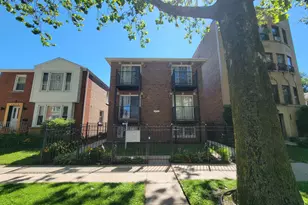 7411 N Claremont Ave, Chicago, IL 60645 - Photo 1