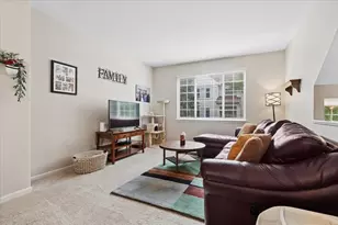 1333 New Haven Dr, Cary, IL 60013 - Photo 3