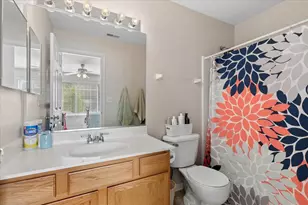 1333 New Haven Dr, Cary, IL 60013 - Photo 15